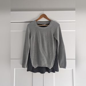 DE Collection two toned grey sweater, Size: S